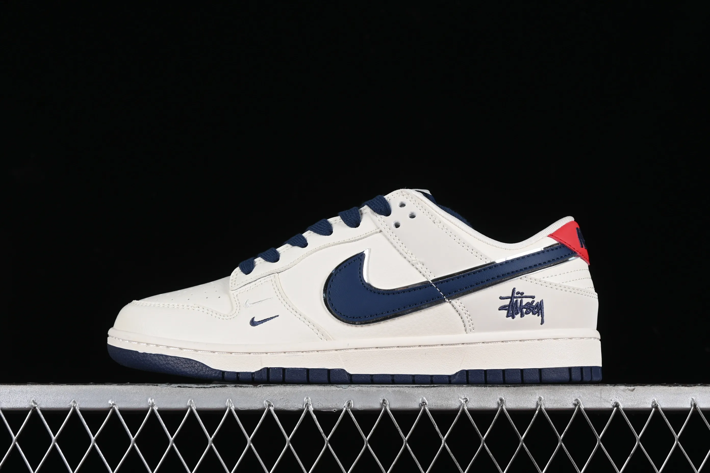 All categories Nk SB Dunk Series Nk SB Dunk Low High-end customized low-top sneakers Stussy